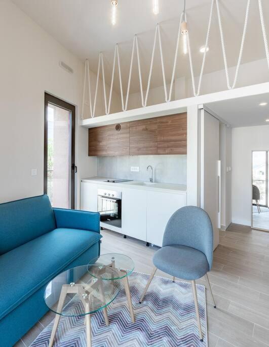 Mini Condos 13 D1 - Modern Studio With Mezzanine Tivat Eksteriør bilde